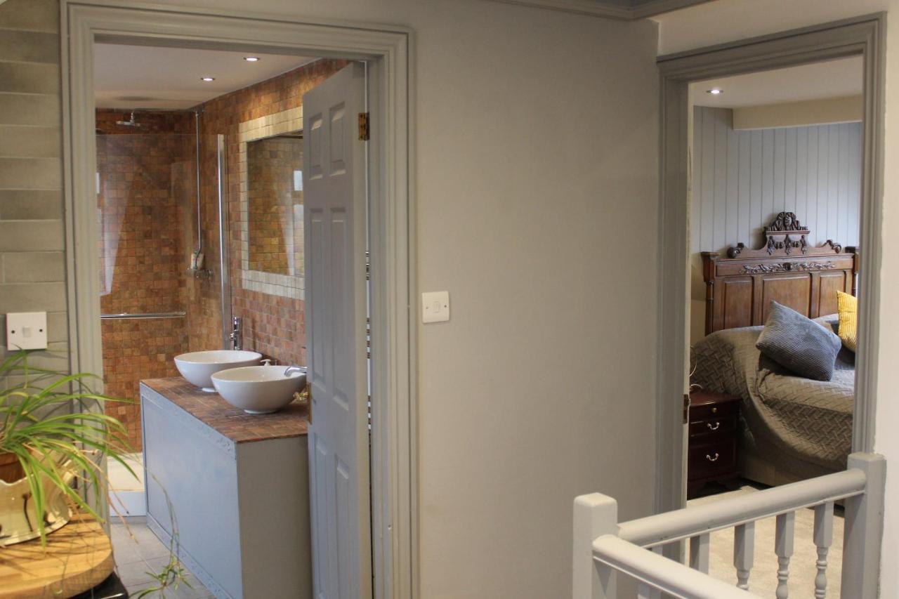 Haydn House Hotel Глостънбъри Екстериор снимка